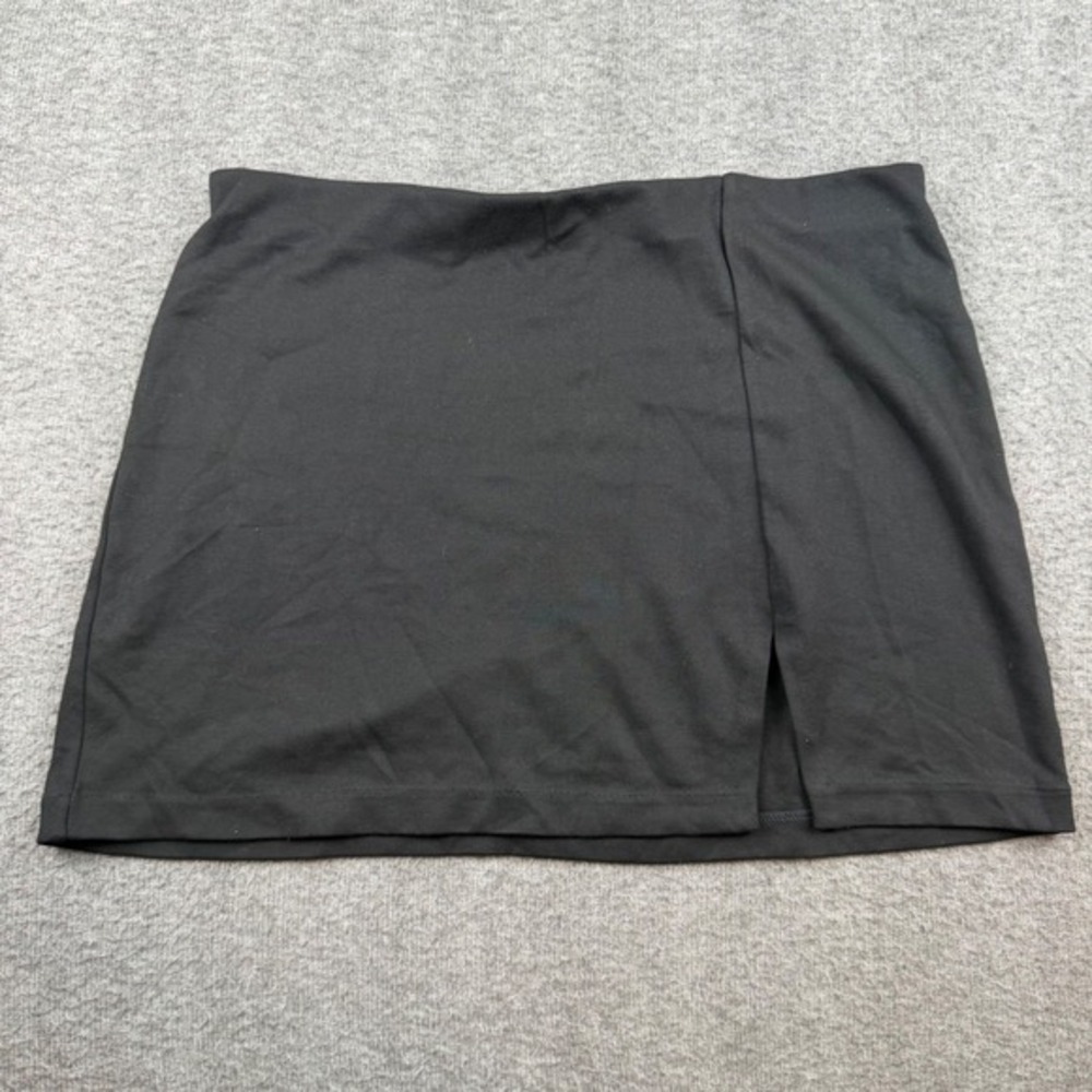 H&M Divided Mini Skirt Women's Large Black Side Slit Viscose Blend‎ Stretch